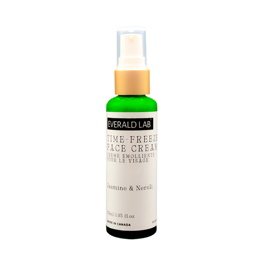 Facial cream contains peptide, vitamin that provides ultimate hydration.