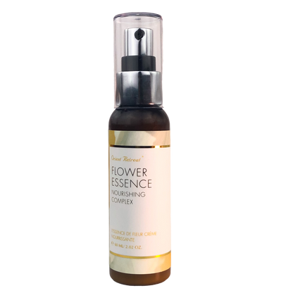 Blended with 6 flower essences, this cream provides an effective and long-lasting nourishing effect.